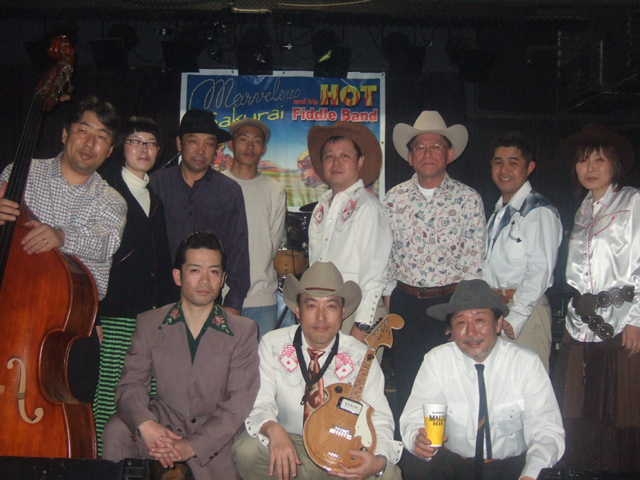 マーベラス桜井とHis Hot Fiddle Band